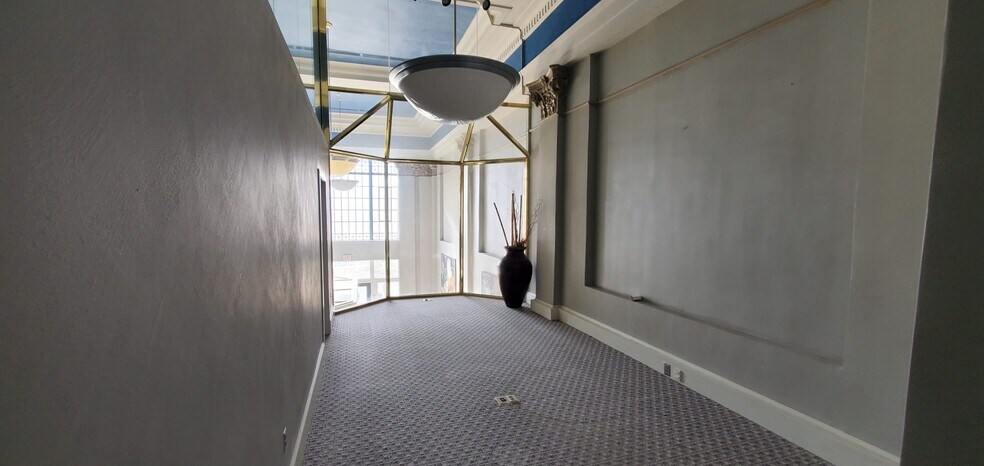 More Photos Of 341 3rd St, Macon-Bibb Loft Creative Space For Lease