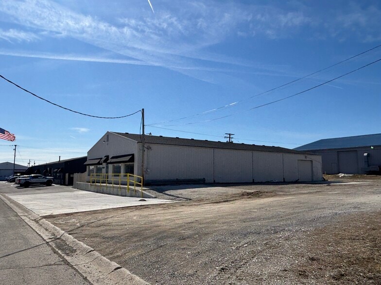 More Photos Of 4825 Jean Dr, Fort Wayne Warehouse For Sale