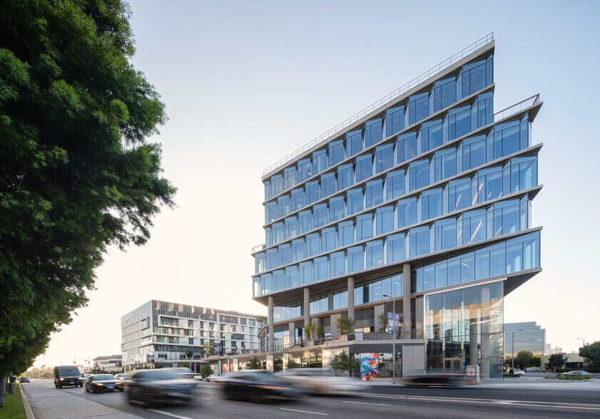 More Photos Of 12101 W Olympic Blvd, Los Angeles Office For Lease