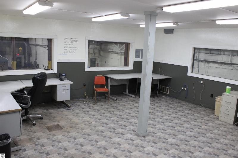 More Photos Of 758 Isenhauer Rd, Grayling Manufacturing For Sale