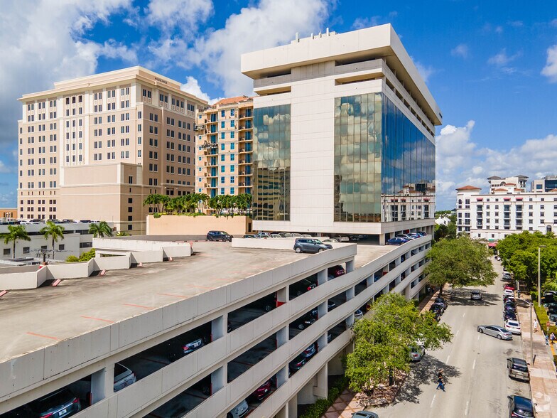More Photos Of 2655 Le Jeune Rd, Coral Gables Office For Lease