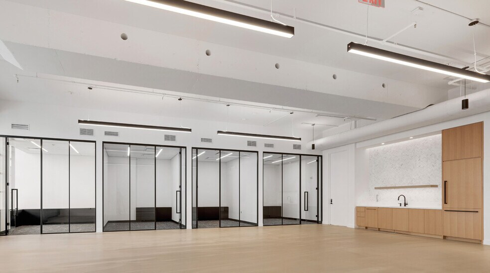 More Photos Of 1 Willoughby Sq, Brooklyn Office For Lease
