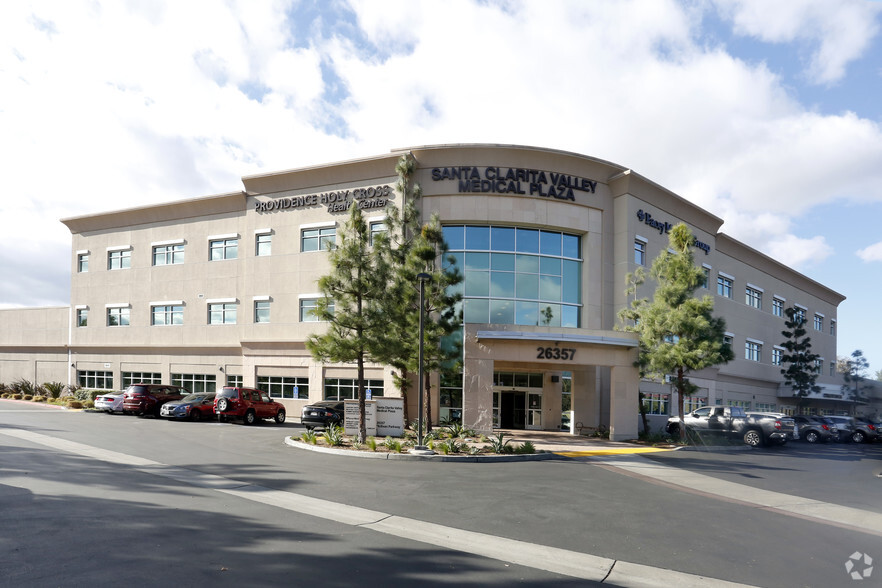 Primary Photo Of 26357 McBean Pky, Santa Clarita Medical For Lease