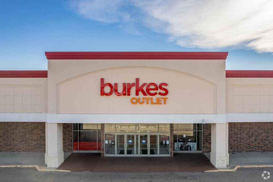 More Photos Of 40-330 Washington Sq, Washington Court House Unknown For Lease