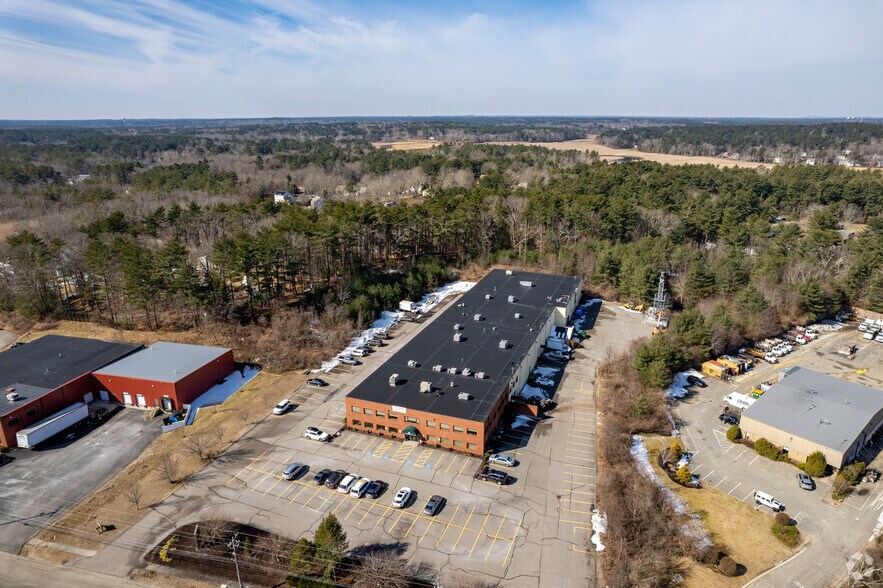 More Photos Of 28 Riverside Dr, Pembroke Research And Development For Lease