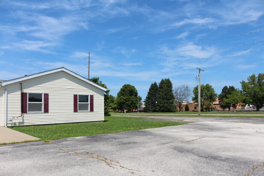 More Photos Of 3001 W Lafayette Ave, Jacksonville Flex For Sale