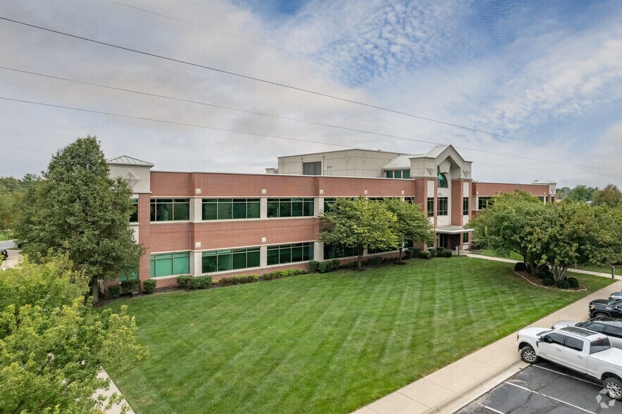 More Photos Of 4910 Corporate Centre Dr, Lawrence Office For Lease