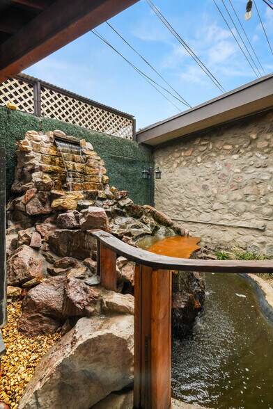 More Photos Of 5200 Doniphan Dr, El Paso Bar For Sale