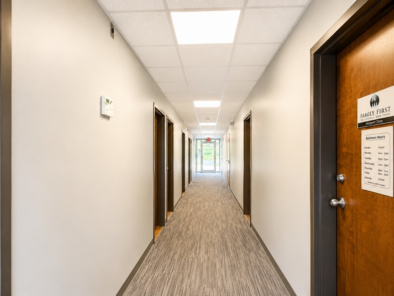 More Photos Of 6 Park Pl, New Britain Medical For Lease