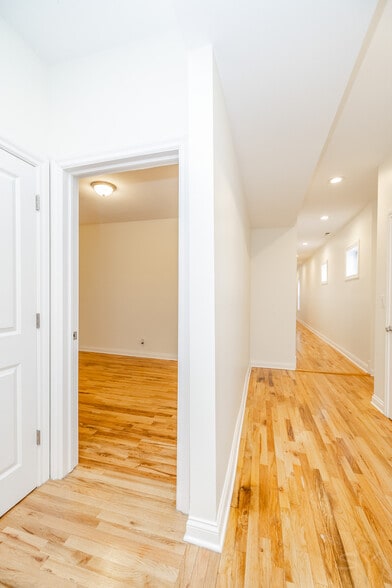 More Photos Of 6711 S Paxton Ave, Chicago Multifamily For Sale