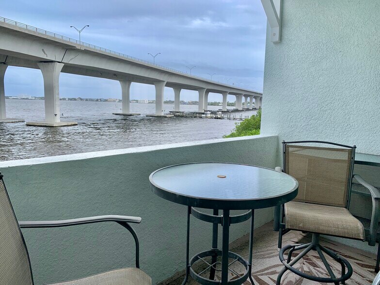 More Photos Of 415 NW Flagler Ave, Stuart Office Residential For Lease