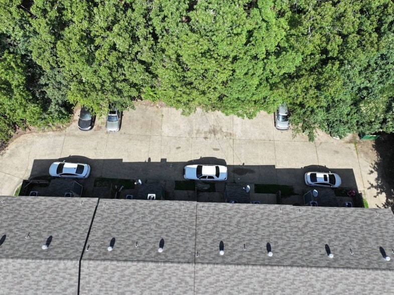 More Photos Of 1800 Labette Manor Dr, Little Rock Apartments For Sale