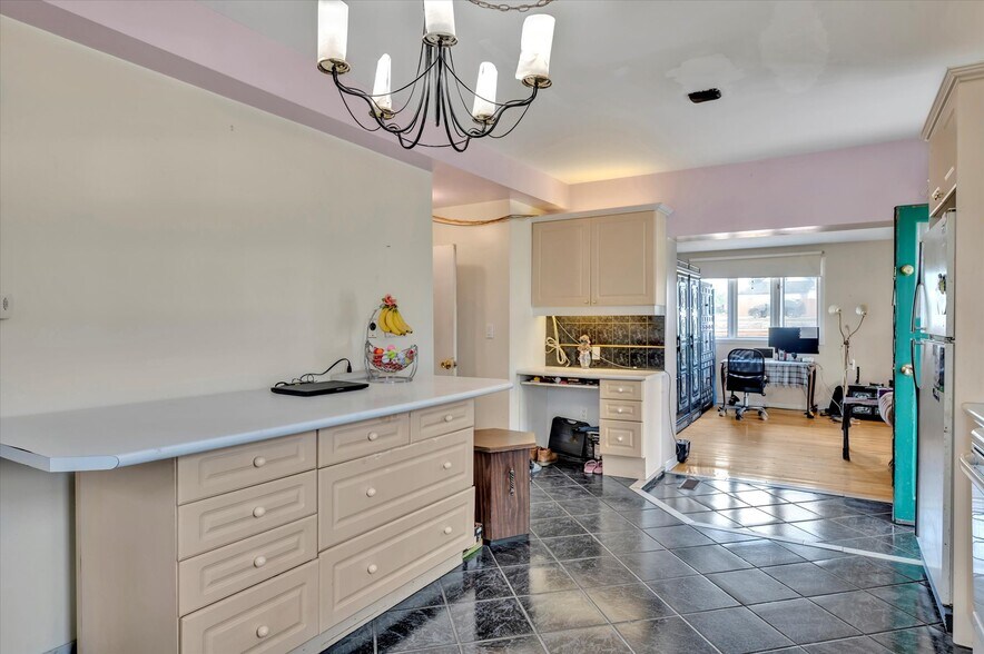 More Photos Of 2449 Queen Mary St, Cavan Storefront Retail Residential For Sale