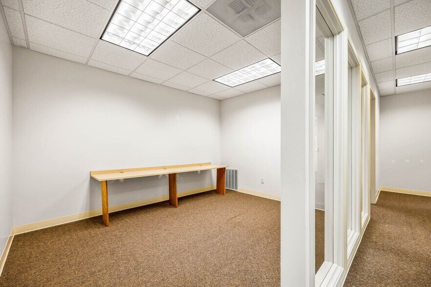 More Photos Of 705 9th St, Florence Medical For Lease