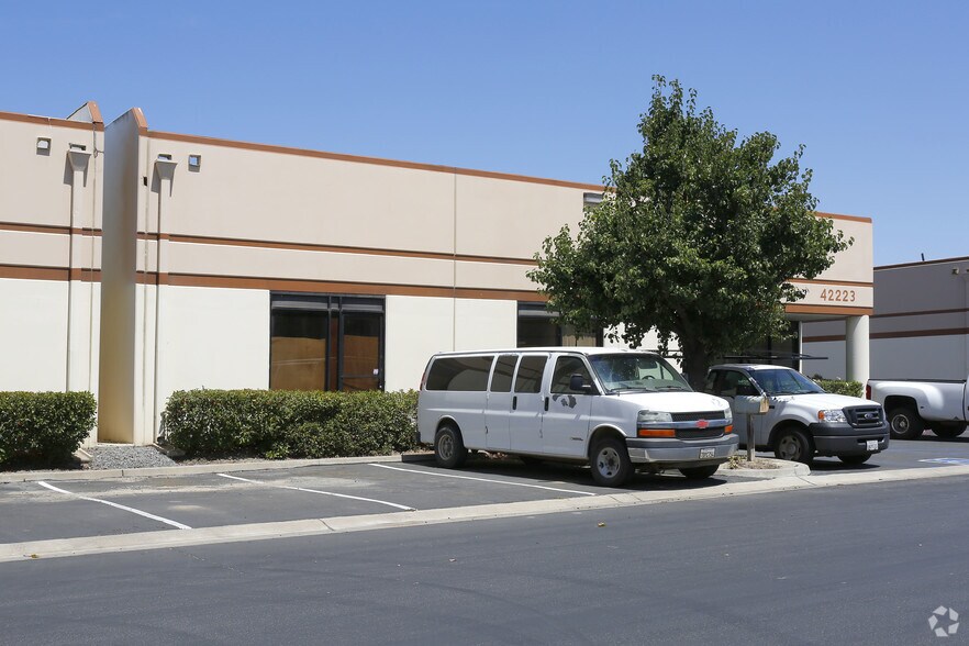 More Photos Of 42223 Sarah Way, Temecula Manufacturing For Lease