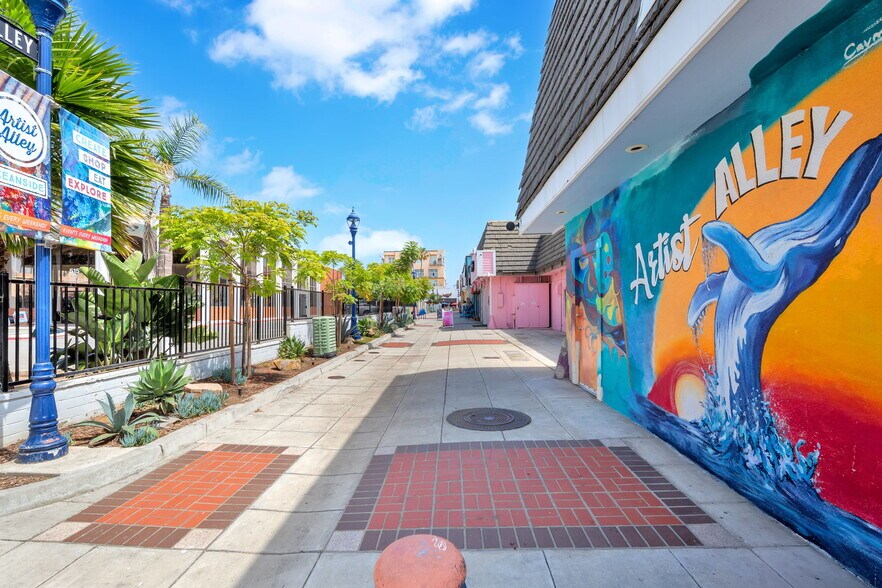 More Photos Of 210-216 N Coast Hwy, Oceanside Unknown For Lease