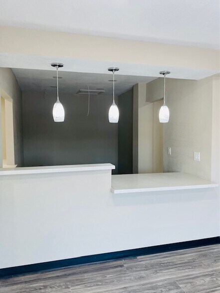 More Photos Of 440 E Southern Ave, Phoenix Medical For Lease