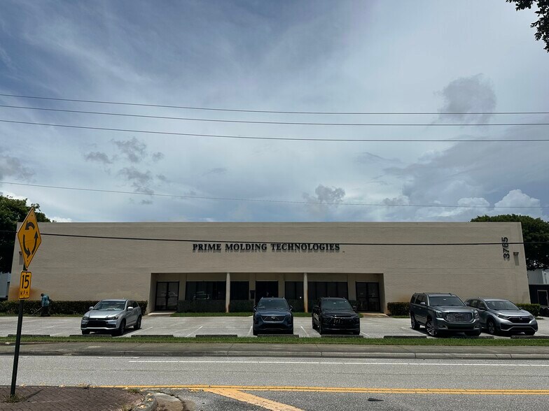 Primary Photo Of 3765 Investment Ln, Riviera Beach Warehouse For Lease