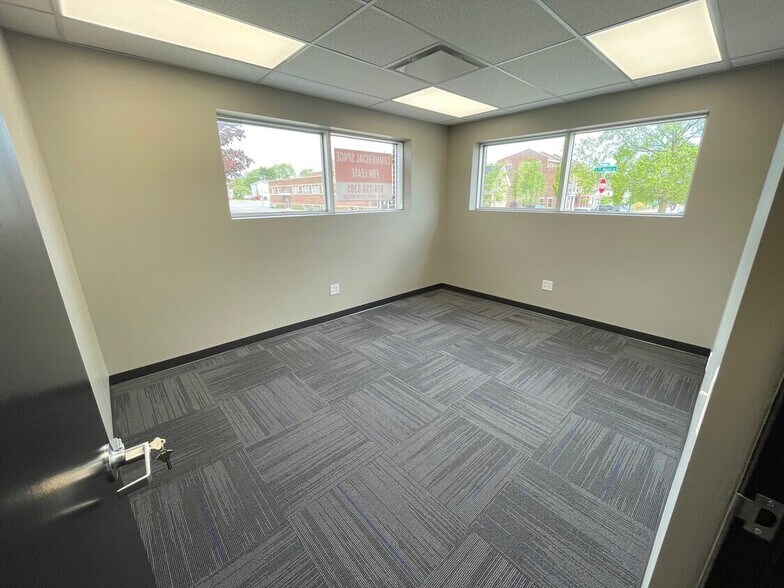 More Photos Of 222 N Buffalo St, Warsaw Office For Lease