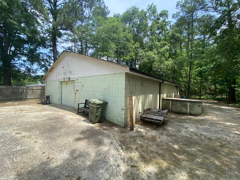 More Photos Of 450 Campbell St, Camden Flex For Sale