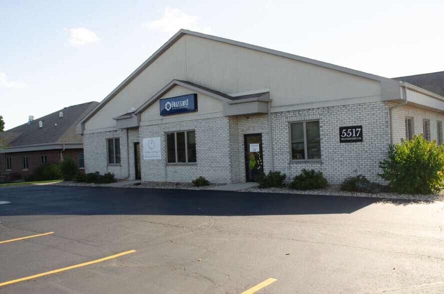 More Photos Of 5793 W Grande Market Dr, Appleton Unknown For Lease