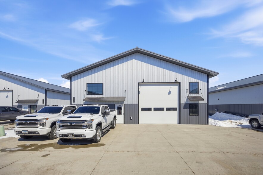 More Photos Of 3320 39th St S, Fargo Warehouse For Sale