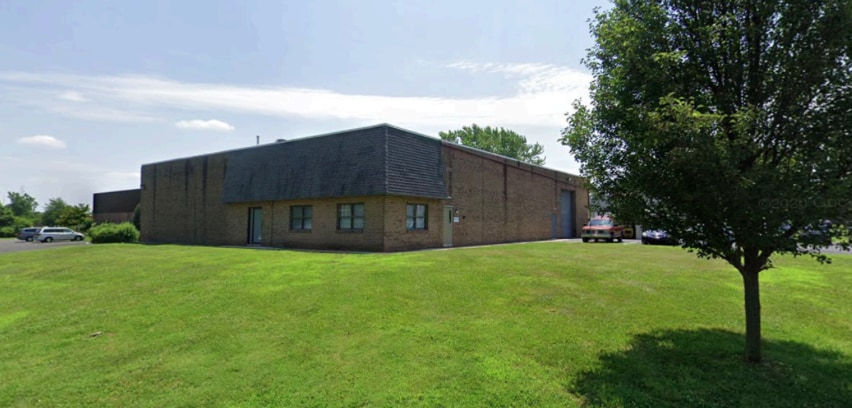 Primary Photo Of 270 Andrews Rd, Trevose Warehouse For Lease
