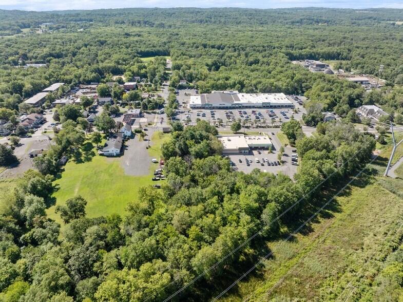 More Photos Of 1158 Valley Rd, Stirling Veterinarian Kennel For Sale