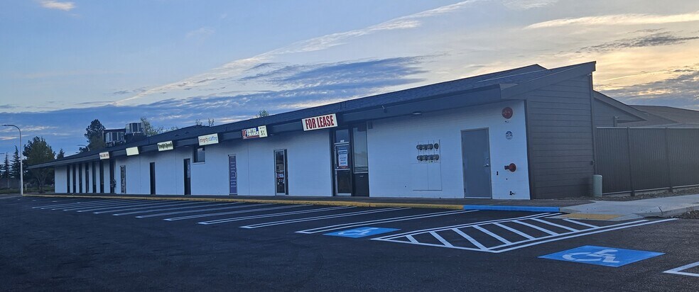 More Photos Of 2241-2247 Country Club Rd, Woodburn Unknown For Lease