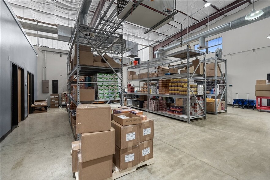 More Photos Of 13400 Immanuel Rd, Pflugerville Office For Sale