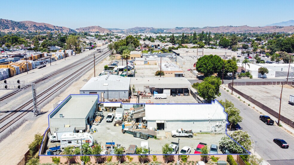 More Photos Of 450 W Commercial St, Pomona Manufacturing For Sale
