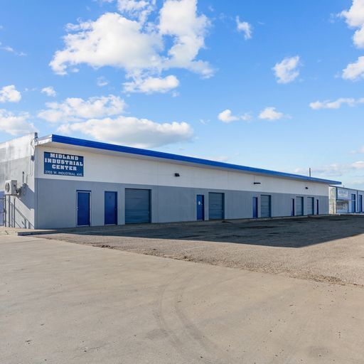 More Photos Of 2703 W Industrial Ave, Midland Warehouse For Lease