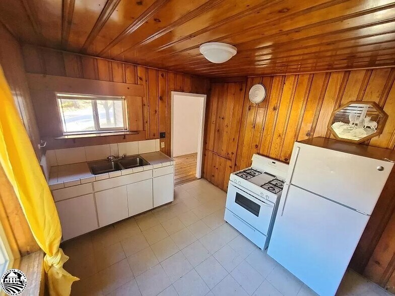 More Photos Of 22671 Twain Harte Dr, Twain Harte Apartments For Sale