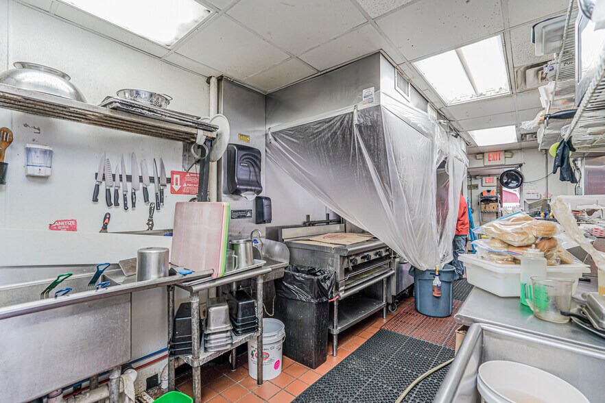 More Photos Of , Freeport General Retail For Sale