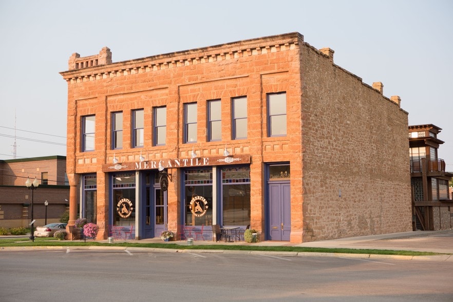 More Photos Of 701 N 5th St, Spearfish Restaurant For Sale