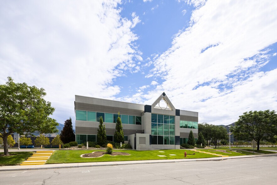 More Photos Of 13751 S Wadsworth Park Dr, Draper Office For Lease