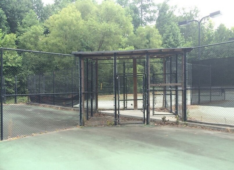 More Photos Of 2084 McGee Rd, Snellville Swimming Pool For Sale