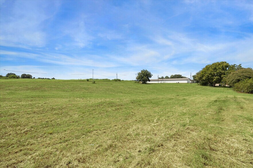 More Photos Of South Market St and Cantey st, Brenham Land For Sale