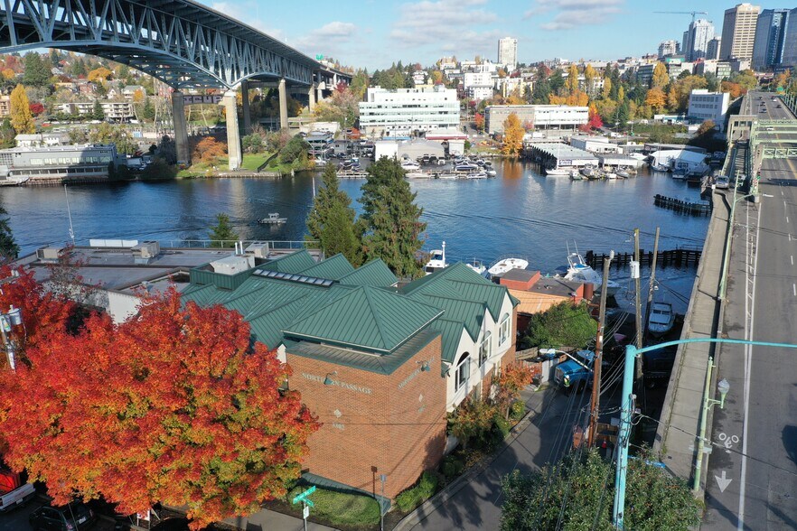 More Photos Of 3302 Fuhrman Ave E, Seattle Office For Lease