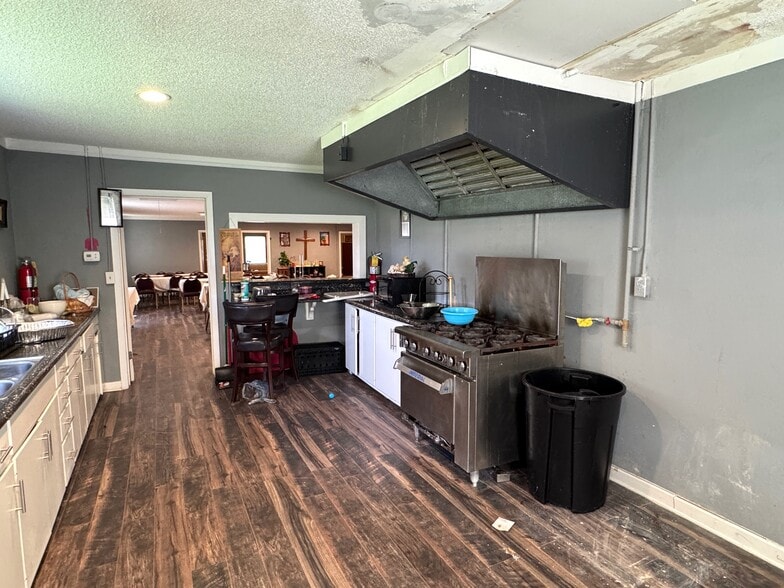 More Photos Of 426 Old Commerce Road Ext, Athens Religious Facility For Sale