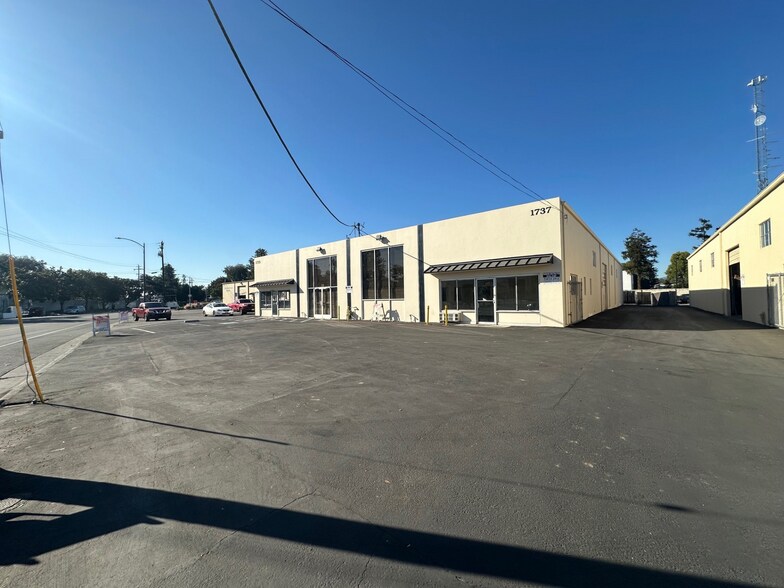 More Photos Of 1735 Rogers Ave, San Jose Warehouse For Lease