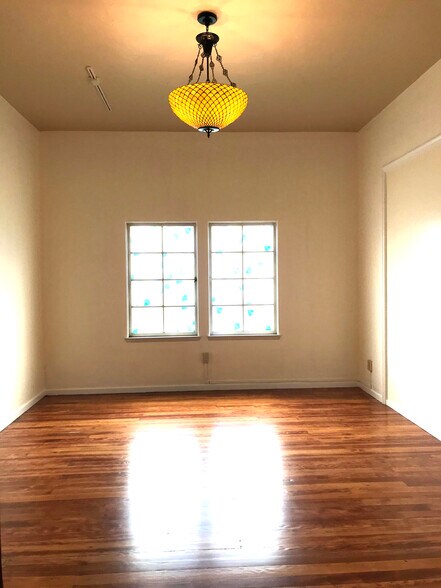 More Photos Of 3630 Telegraph Ave, Oakland Storefront Retail Residential For Sale