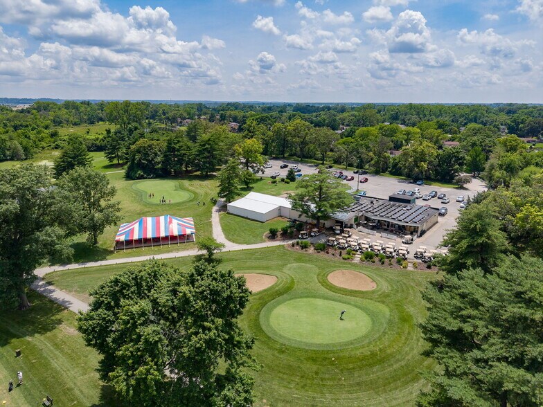 More Photos Of 200 Arlington Dr, Granite City Golf Course Driving Range For Sale
