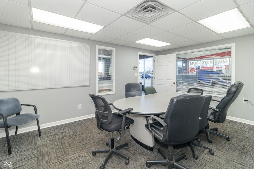 More Photos Of 2260 W Main St, Greenfield Service For Sale