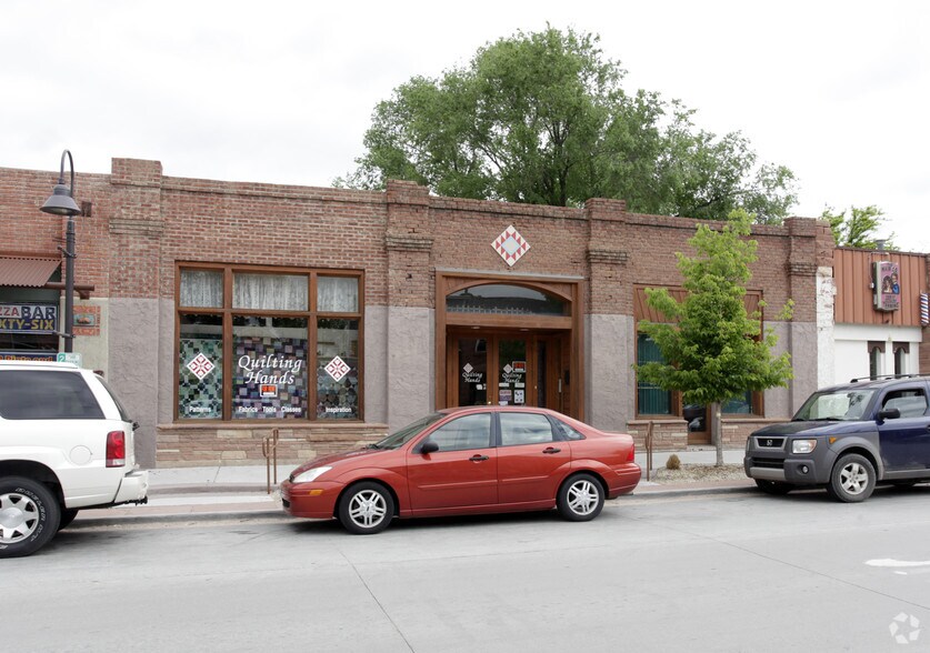 More Photos Of 422-424 Main St, Lyons Storefront For Lease