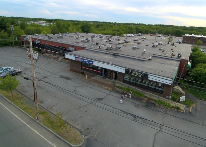 Primary Photo Of 1041 Pearl St, Brockton Showroom For Lease