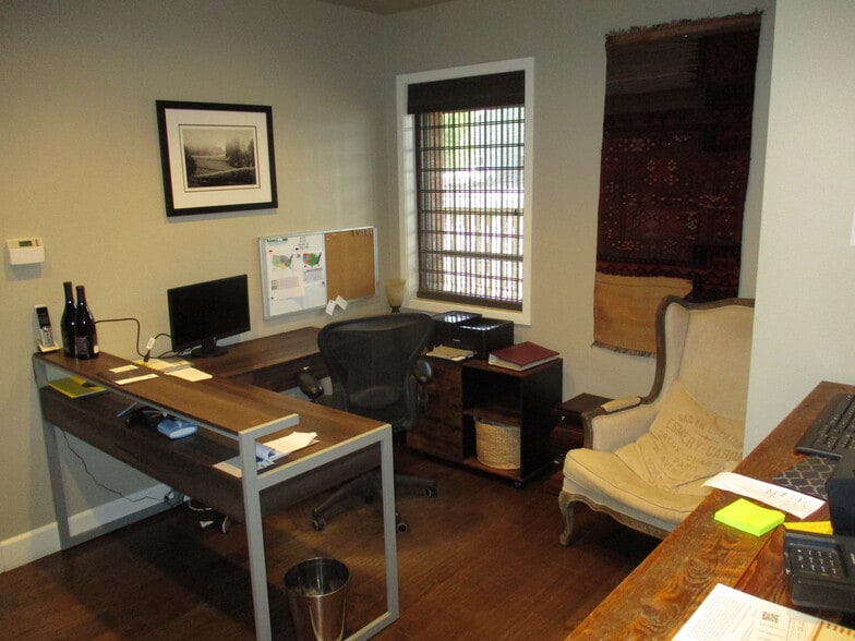 More Photos Of 635 N 13th Ave, Walla Walla Winery Vineyard For Sale