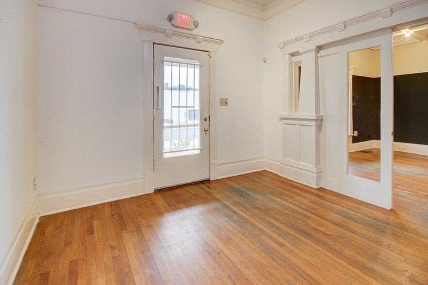 More Photos Of 239 Westheimer Rd, Houston Office Residential For Sale