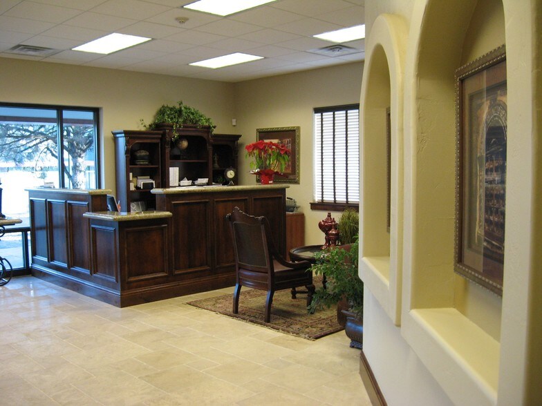 More Photos Of 3235 S Wadsworth Blvd, Lakewood Auto Repair For Sale
