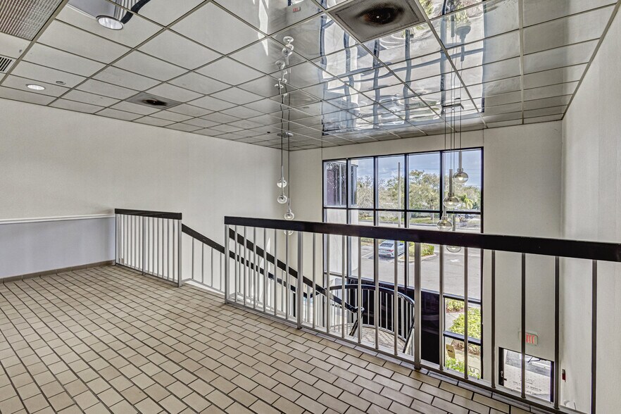 More Photos Of 9123 N Military Trl, Palm Beach Gardens Office For Lease